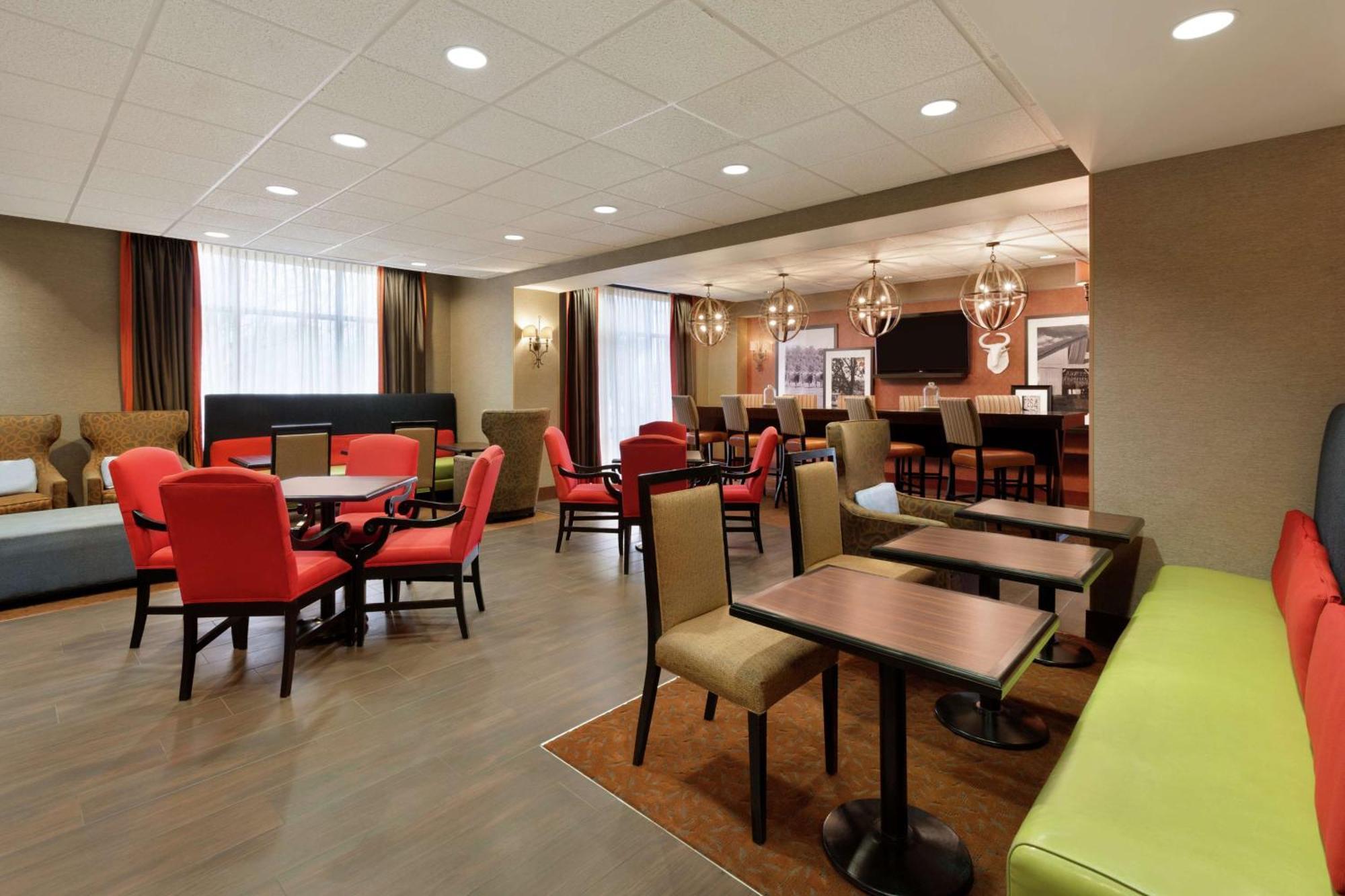 Hampton Inn Wichita Falls-Sikes Senter Mall Exterior photo